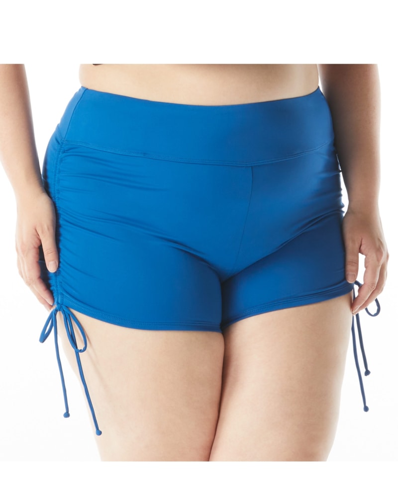 Front of a model wearing a size 16W Blake Side Tie Swim Short in BLUE BLISS by Beach House Woman. | dia_product_style_image_id:282001